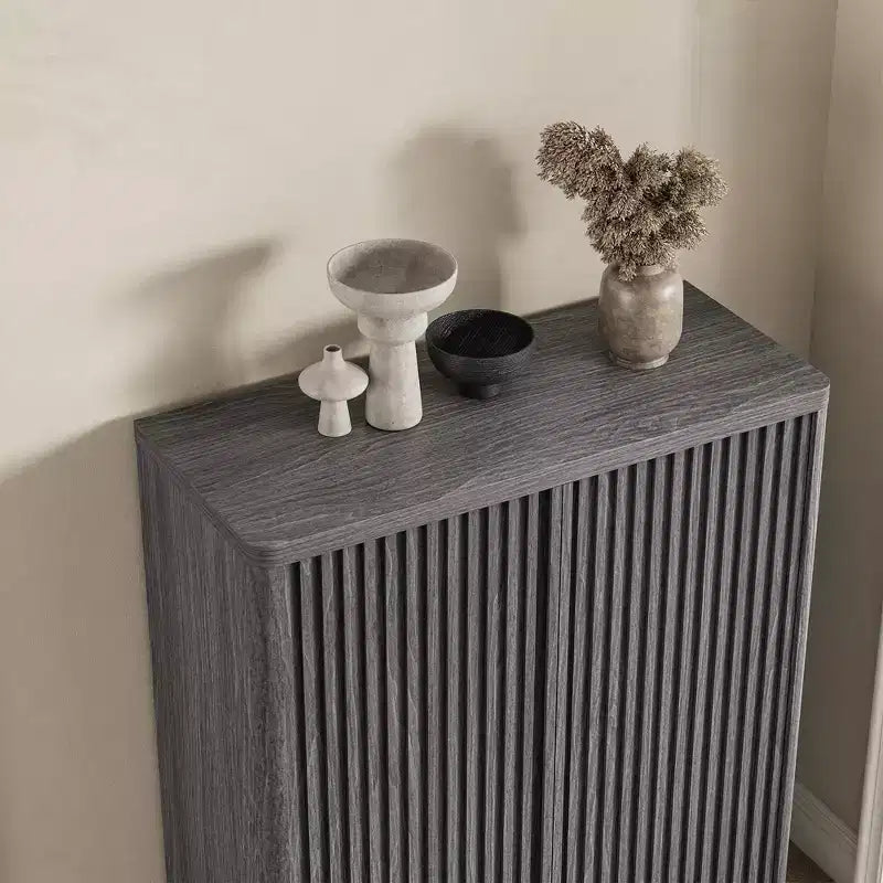 Meuble à chaussures avec porte cannelée, rangement à 5 niveaux avec 4 étagères réglables, banc à chaussures rustique pour couloir