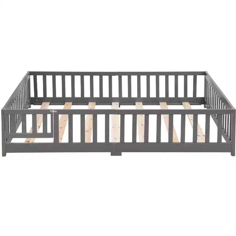 Lit au sol Queen Size avec porte et barrière, lit Montessori avec garde-corps et lattes, cadre de lit plateforme en bois pour filles et garçons