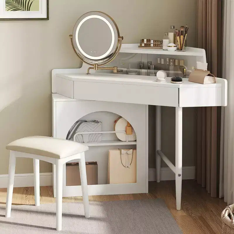 Coiffeuse d'angle Whisen, Ensemble de coiffeuse moderne, Table de maquillage avec miroir, tabouret et grand rangement - Blanc
