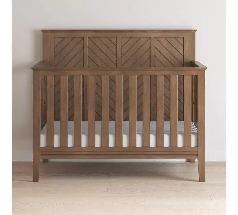Ensemble de chambre de bébé 3 pièces Atwood de Child Craft, incluant un lit convertible 4-en-1, une commode et un chiffonnier