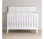 Ensemble de chambre de bébé 3 pièces Atwood de Child Craft, incluant un lit convertible 4-en-1, une commode et un chiffonnier