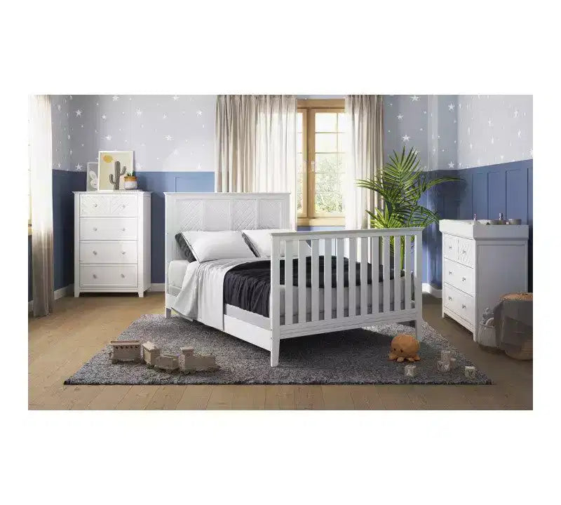 Ensemble de chambre de bébé 3 pièces Atwood de Child Craft, incluant un lit convertible 4-en-1, une commode et un chiffonnier