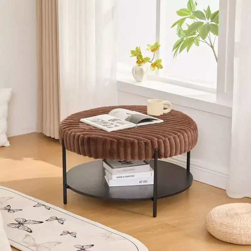Table basse ottomane ronde 30,9, pouf rembourré en fausse fourrure, pieds en métal noir, étagère ouverte en bois, pour salon, chambre, entrée, hôtel