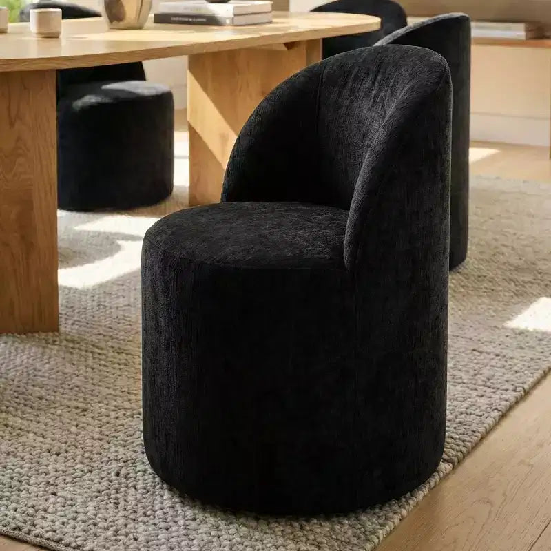 Ensemble table de salle à manger 6 personnes, table ovale 79 po et chaises baquets sans accoudoirs en tissu chenille avec roulettes, parfait pour les cuisines - Panipeachy