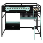 Lit mezzanine de jeu pleine grandeur avec bureau et étagères de rangement, cadre de lit mezzanine bas en bois avec lumières LED, ports USB et panneau perforé