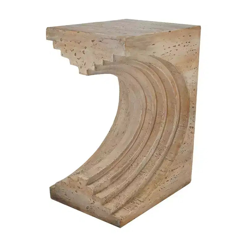 Table d'appoint sculpturale arquée GDFStudio Taehyung moderne en béton léger avec finition aspect travertin