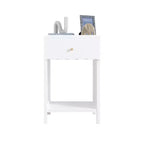 Table de chevet blanche moderne avec tiroir et étagère ouverte, Table de chevet à bords festonnés pour chambre à coucher, Petite table d'appoint minimaliste pour chambre d'enfant ou de fille