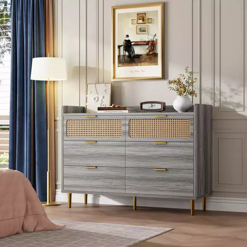 Commode de chambre, commode à 6 tiroirs style milieu de siècle moderne avec quincaillerie dorée et design en rotin, meuble TV