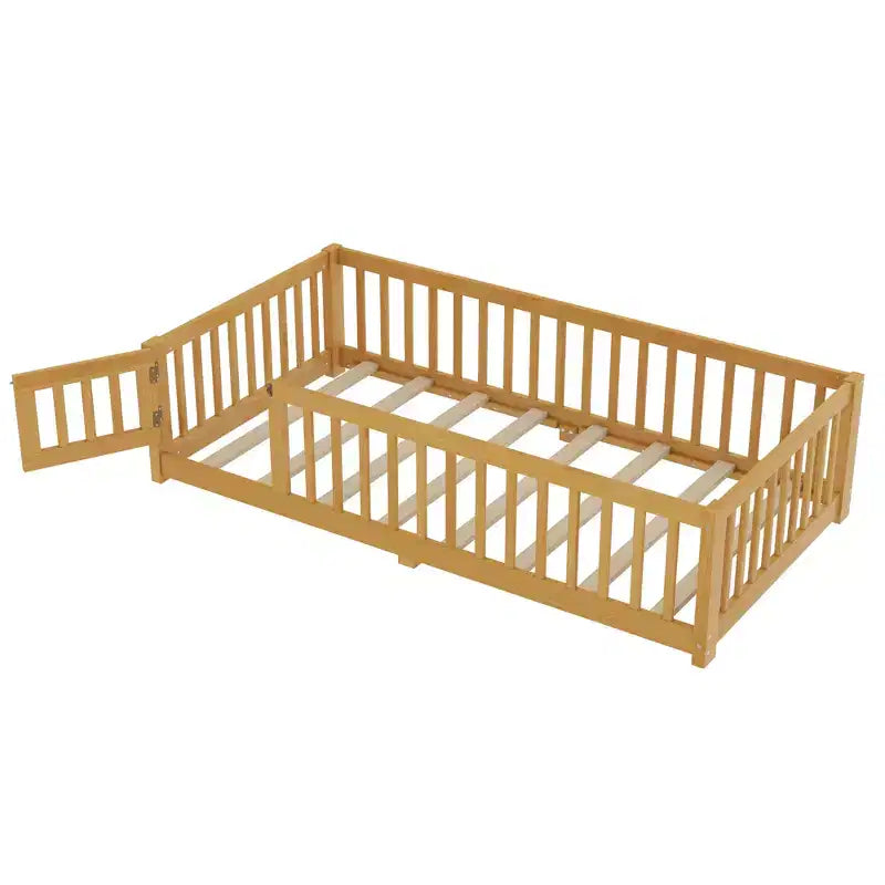 Lit au sol simple/double/grand format avec barrières de sécurité et porte, lit plateforme en bois pour enfants