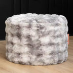 Pouf accent rond Raven Ottoman par Raven-Symon Home - Fausse fourrure