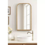 Miroir arche encadré en bois Kate et Laurel Winn