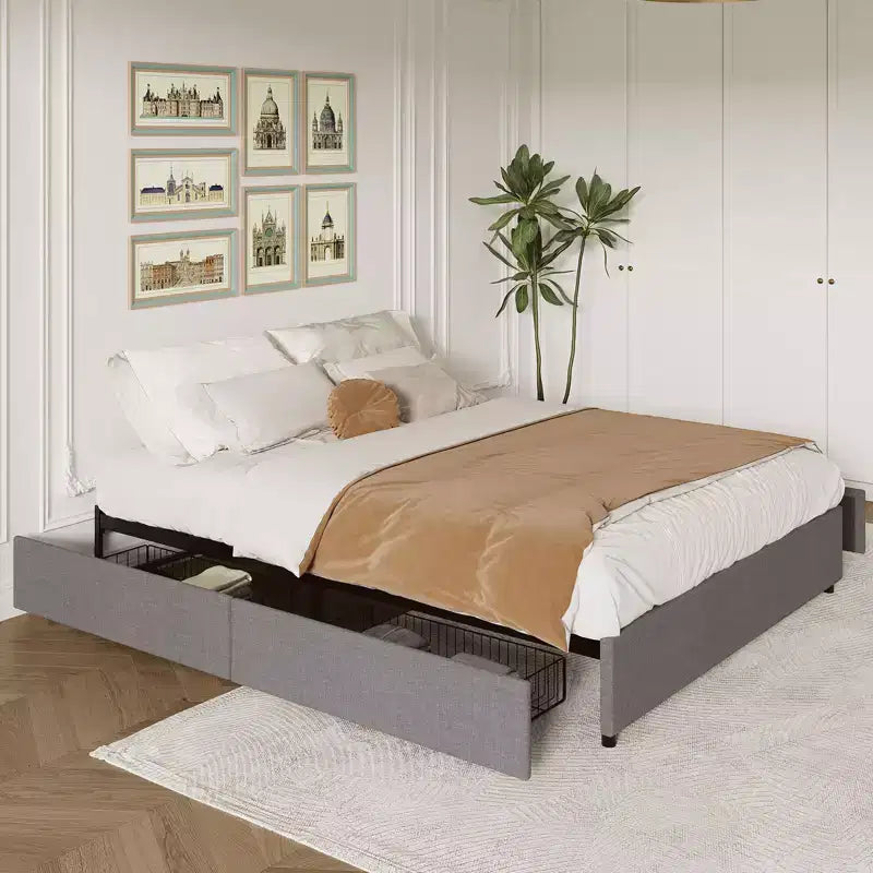 Coolmee Cadre de lit King Size avec 4 tiroirs de rangement, lit plateforme King avec revêtement en tissu lin et support à lattes en bois, pas besoin de sommier.