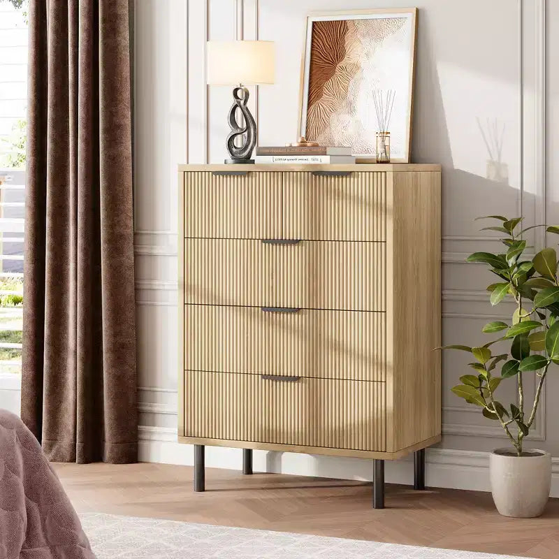 COZONY Commode cannelée à 5 tiroirs, en bois moderne avec tiroirs larges et pieds en métal, Chêne naturel