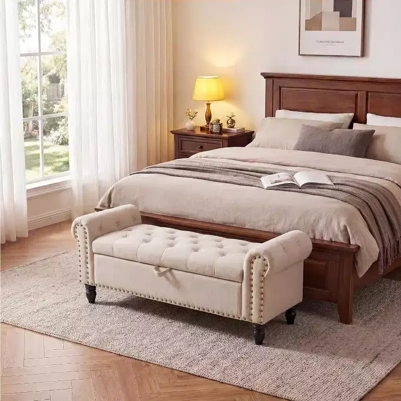 Banc de rangement de 130 cm pour chambre à coucher en bout de lit, banc ottoman rembourré avec capitonnage et accoudoirs roulés, banc d'entrée avec charnière de sécurité