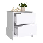 Conçue à la fois pour le style et la fonction, cette table de chevet Luss à 2 tiroirs est une table de chevet compacte qui vous aide à organiser votre espace.