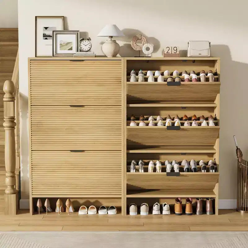 Meuble à chaussures haut cannelé avec 3 tiroirs basculants, meuble de rangement à chaussures dissimulé autonome de 32 po de large pour entrée étroite, couloir et placard