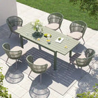 Chaises et table extensible pour salle à manger d'extérieur