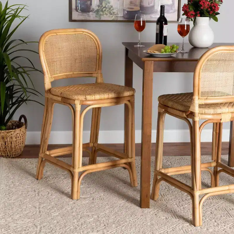 Baxton Studio Adrena Tabouret de bar à hauteur de comptoir en rotin marron naturel : Hauteur fixe, aucun assemblage, nettoyage des taches