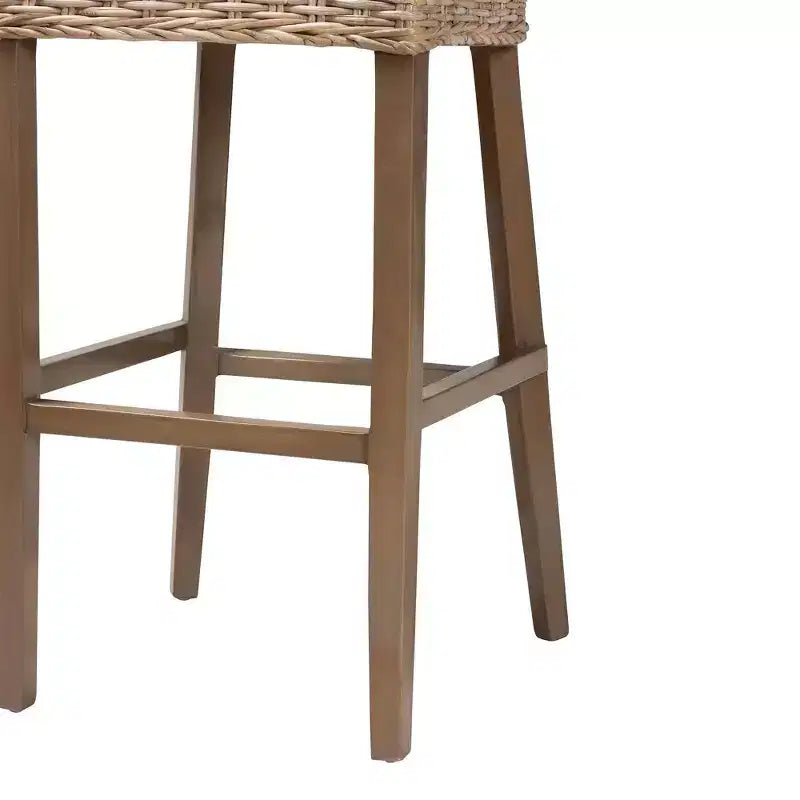 bali & pari Tabouret de bar Magy en rotin et bois d'acajou gris Kubu/taupe rustique