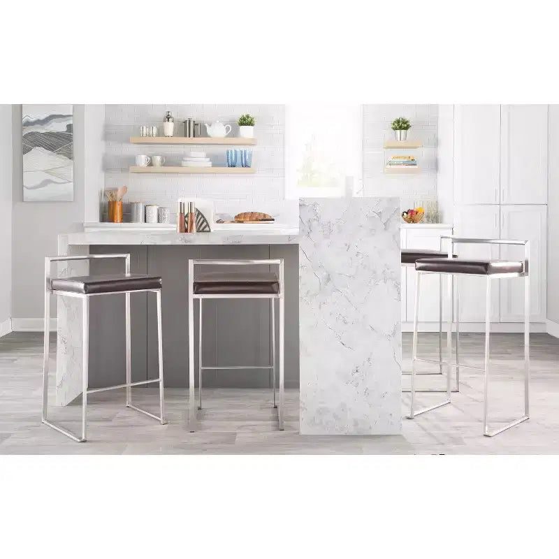 LumiSource - Lot de 3 tabourets de bar empilables Fuji en acier inoxydable et polyuréthane marron