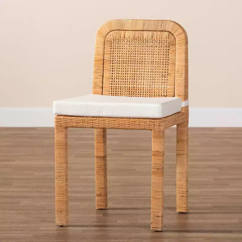 Lot de 2 chaises de salle à manger Zariah en rotin et bois d'acajou blanc/brun naturel – Baxton Studio : fabriquées à la main, rembourrées, aucun assemblage requis