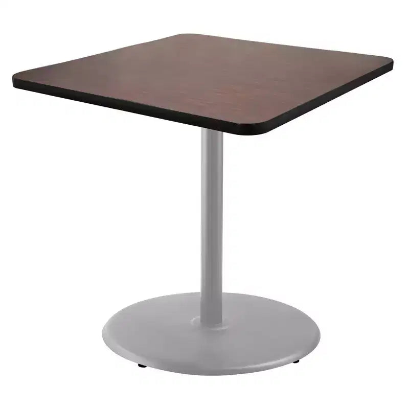 Table à manger carrée Hampden Furnishings, collection Bennet, 36 po, gris/acajou