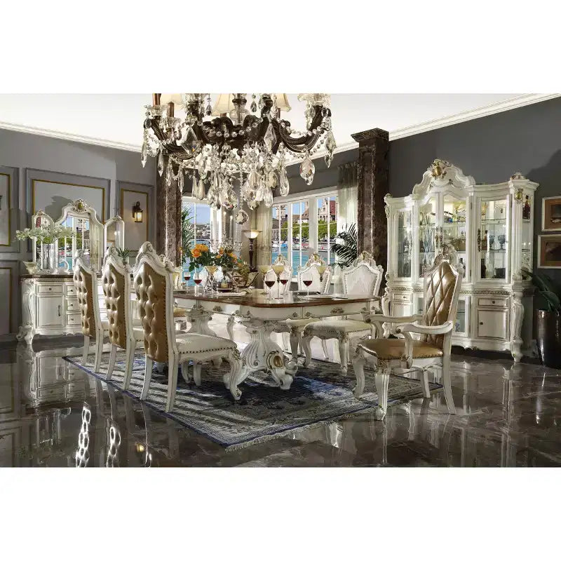 Table à manger Picardy 120 po Perle antique/Chêne cerisier - Acme Furniture : Double pied sculpté, 8 places