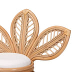 bali & pari Fauteuil d'appoint en rotin naturel Gresham Blanc/Marron naturel : Fait main, Rembourré de mousse, Aucun assemblage requis