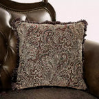 HOMES: Inside + Out Canapé Frazer 73 po traditionnel avec garniture cloutée marron