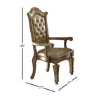 Fauteuil d'appoint Vendome 27" en cuir synthétique de couleur os/finition patine or - Acme Furniture : Fauteuil de luxe capitonné avec accoudoirs, bordure cloutée