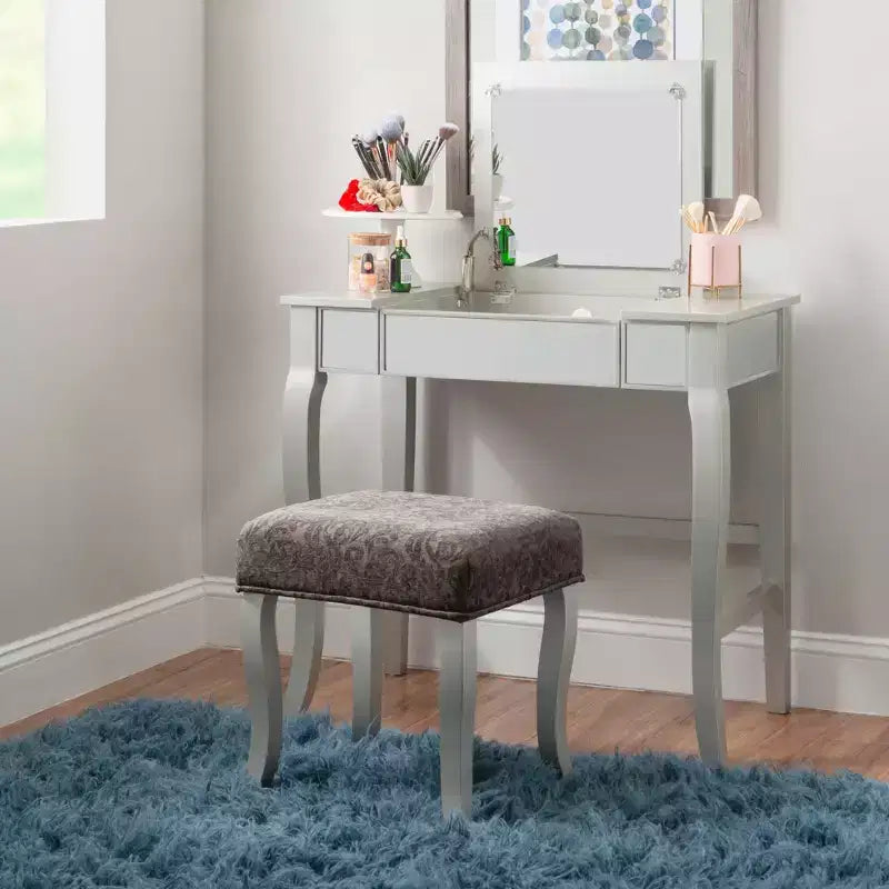Coiffeuse en bois Harper Glam avec miroir escamotable et tabouret tapissé gris Miroir et argent - Linon