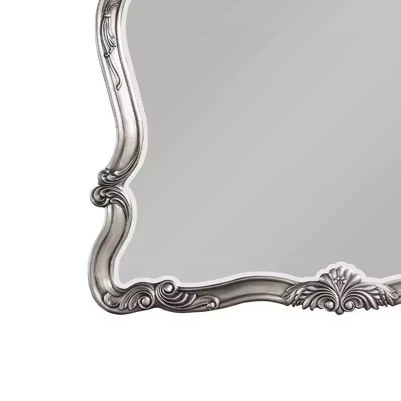 Miroir de commode Ariadne de Acme Furniture, finition platine antique