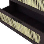 Commode 4 tiroirs en faux rotin tissé Summertree Espresso – miBasics : style bohème, ambiance resort, design compact