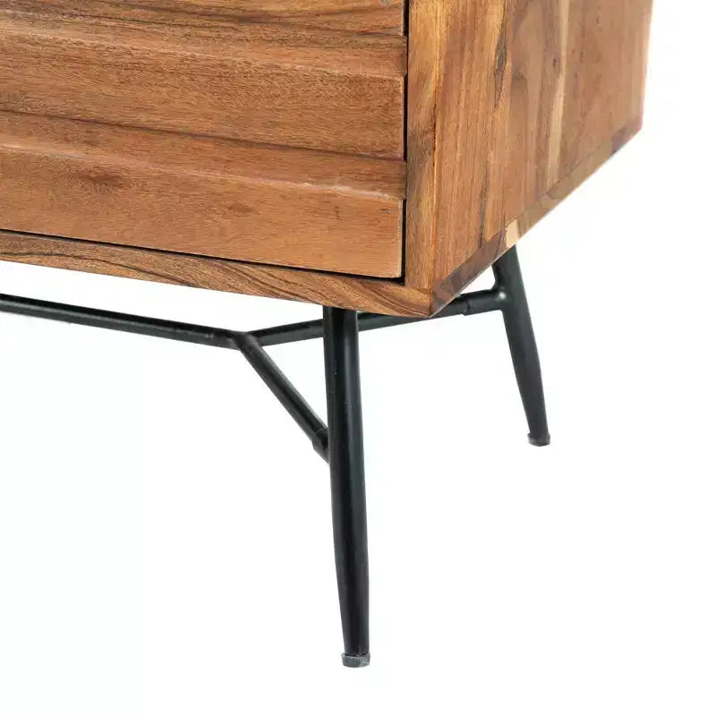 La table de chevet Urban Port 2 tiroirs en bois avec pieds métalliques inclinés marron/noir