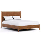 HOMES: Inside + Out Ensemble de chambre à coucher 3 pièces Queen Riverstone Mid-Century Modern avec 2 tables de nuit Noyer