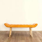 Banc en cuir de chèvre Storied Home, couleur tabac : cadre en bois de manguier, ottoman rectangulaire rembourré, assemblage par un adulte.