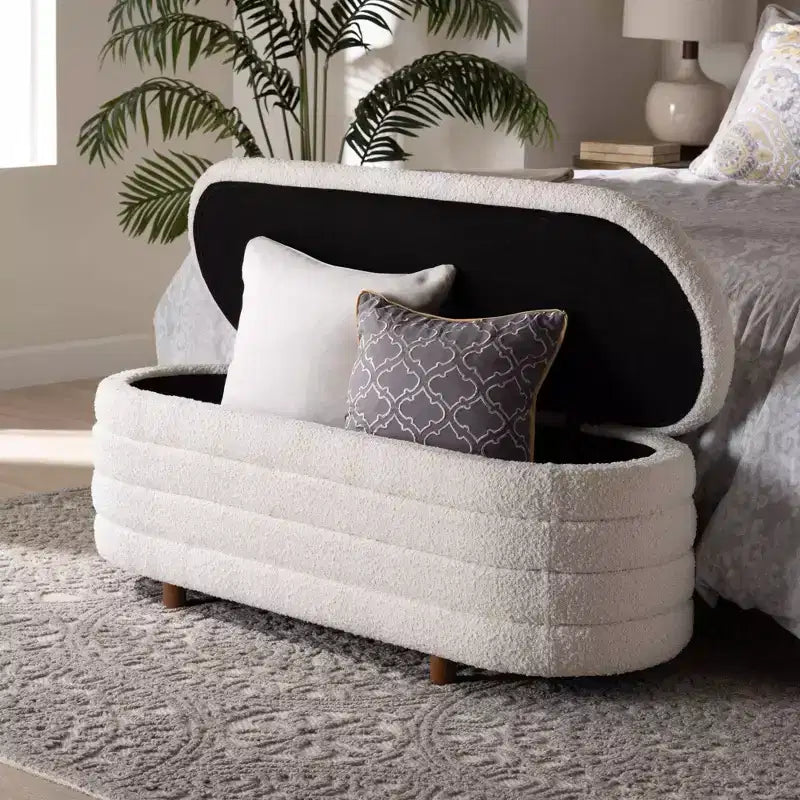 Banc de rangement en tissu et bois Betiana Crème/Noyer Brun - Baxton Studio : Inspiration Japandi, dessus relevable, rembourré de mousse