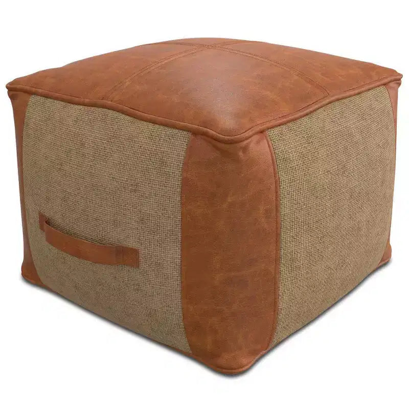 Pouf Castlebridge Tan - WyndenHall : Ottoman carré contemporain, revêtement en cuir amovible, motif abstrait, capacité de 113 kg