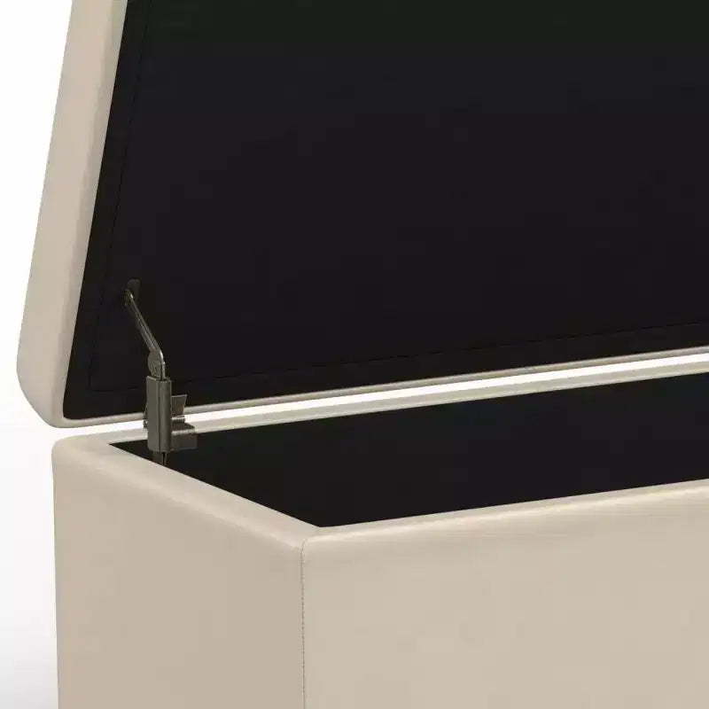 Banc de rangement ottoman Franklin très grand crème satiné - WyndenHall