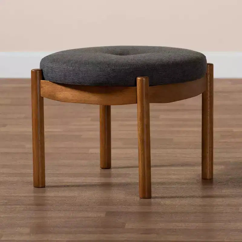 Iliana Pouf Ottomane en Tissu et Bois Gris Foncé/Noyer - Baxton Studio
