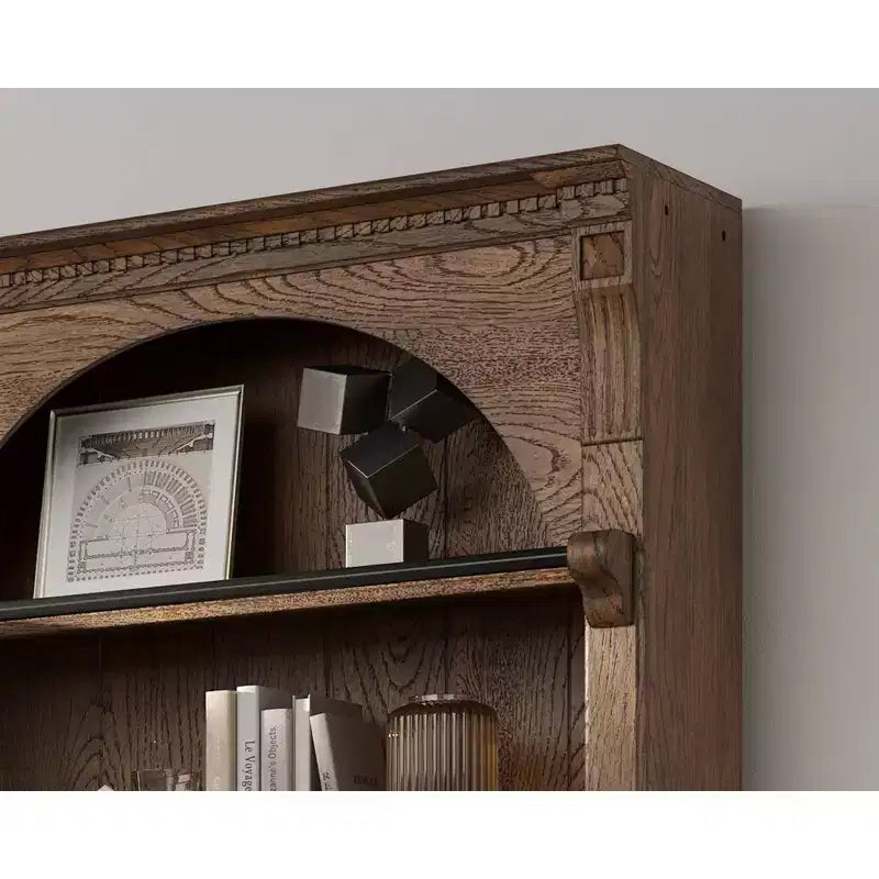 Bibliothèque murale traditionnelle haute de 94 po, collection Stratton marron – Martin Furniture