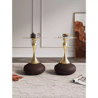 Manhattan Comfort Lot de 2 tables d'appoint Patchin avec base ronde en métal et plateau de table doré en bois marron