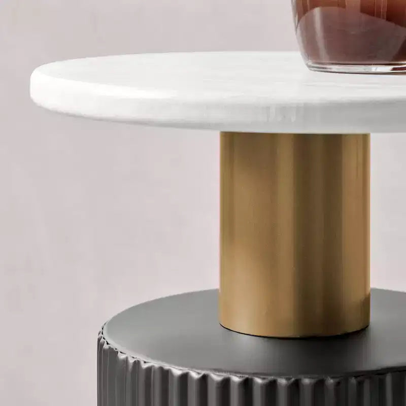 Danya B. Fritz Table d'appoint colonne moderne du milieu du siècle, plateau en stratifié effet marbre blanc/noir