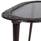 Olivia & May Table d'appoint ovale abstraite en aluminium avec plateau en verre teinté noir
