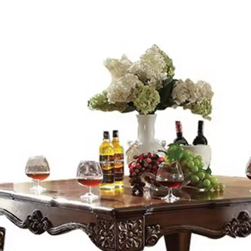 Table d'appoint Vendome 54" finition cerisier - Acme Furniture : pieds carrés en bois tourné, motifs floraux