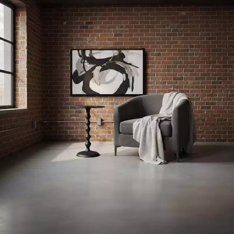 Table d'appoint Urban Port ronde 22 po en fonte d'aluminium texturée martelée, noire