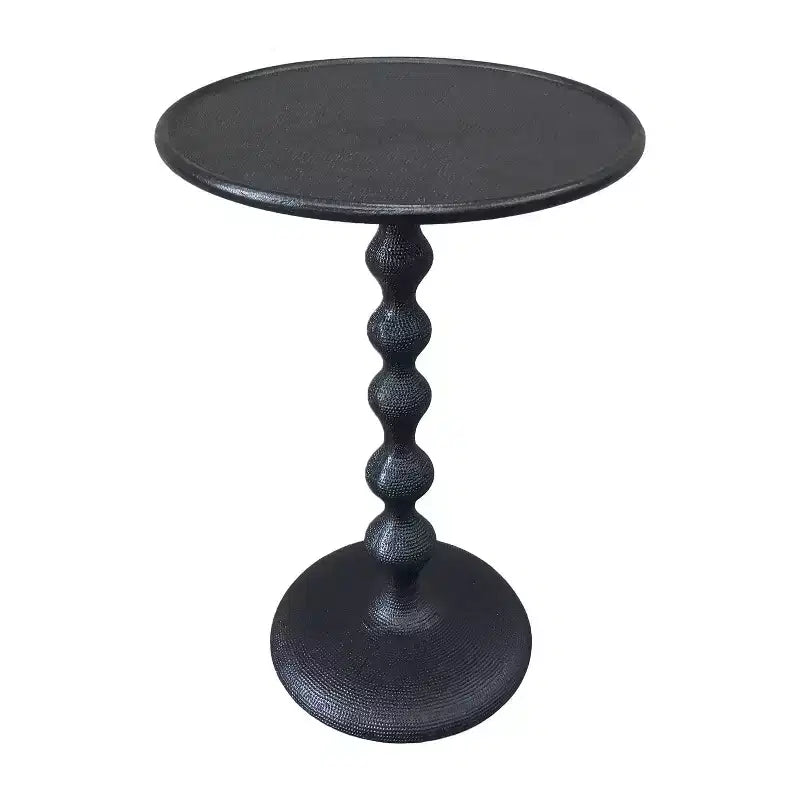 Table d'appoint Urban Port ronde 22 po en fonte d'aluminium texturée martelée, noire