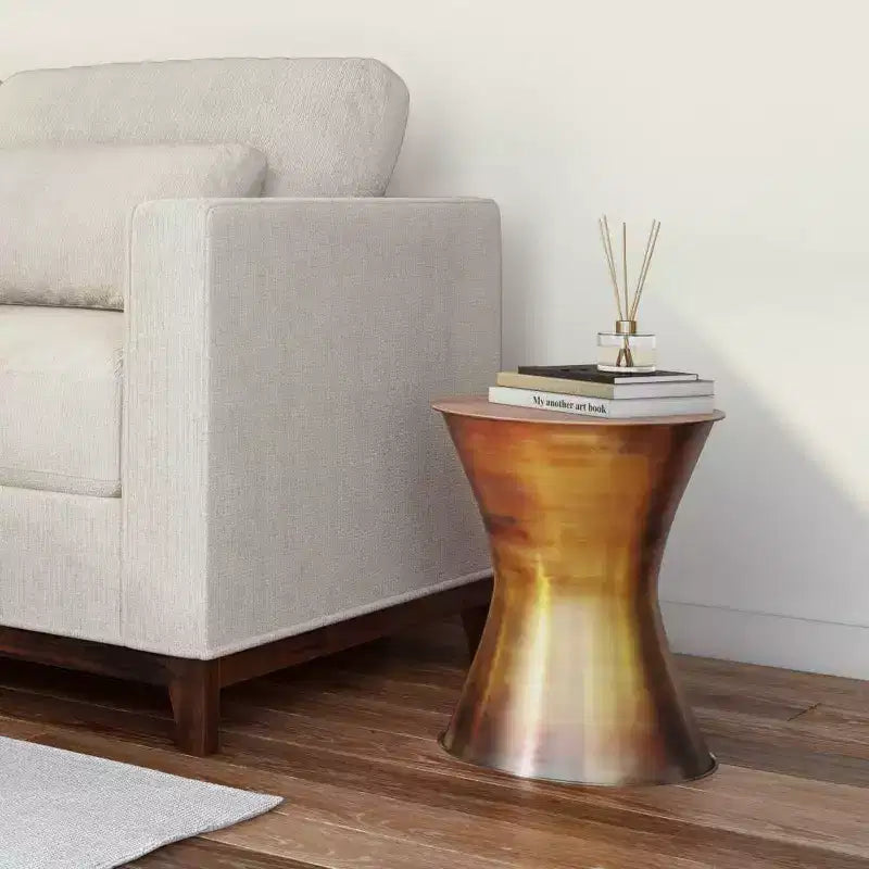 Table d'appoint en métal Cliona Laiton vieilli - WyndenHall : Aucun assemblage requis, Table d'appoint ronde pour salon, Capacité de 22,7 kg