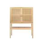Storied Home Woven Meuble de rangement décoratif 119 cm de hauteur Naturel : Rotin et Pin, 2 portes avec étagère