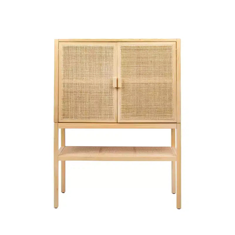 Storied Home Woven Meuble de rangement décoratif 119 cm de hauteur Naturel : Rotin et Pin, 2 portes avec étagère